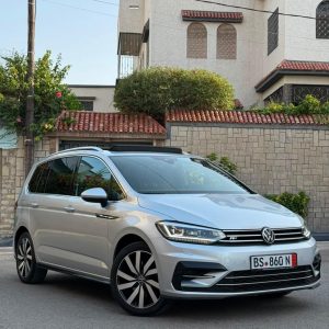 VW Touran vue avant